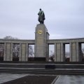 Berlin_Monumento a los sovieticos caidos